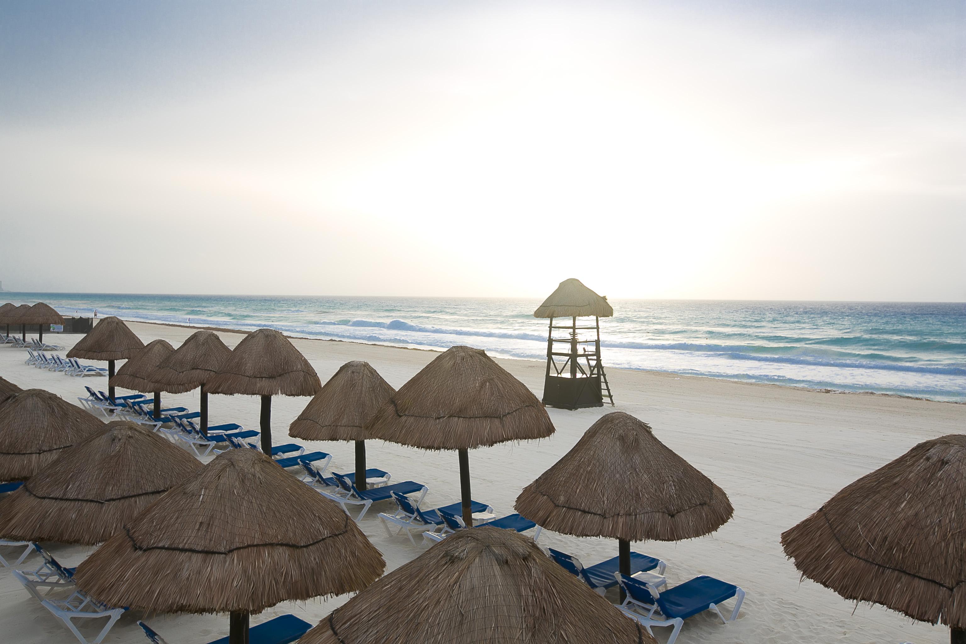 Golden Parnassus Resort & Spa (Adults Only) Cancun Exterior photo